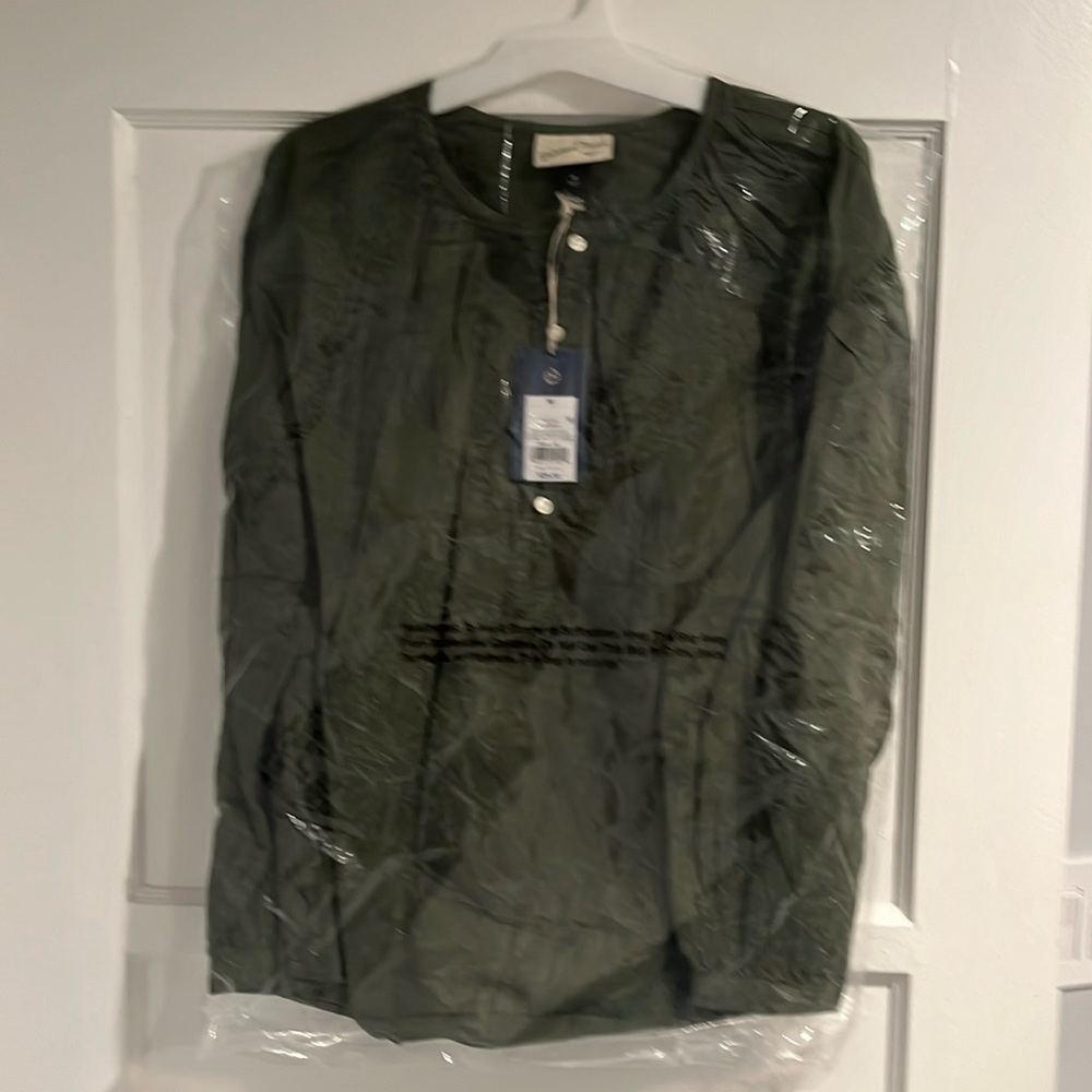 Universal Thread blouse size medium NWT